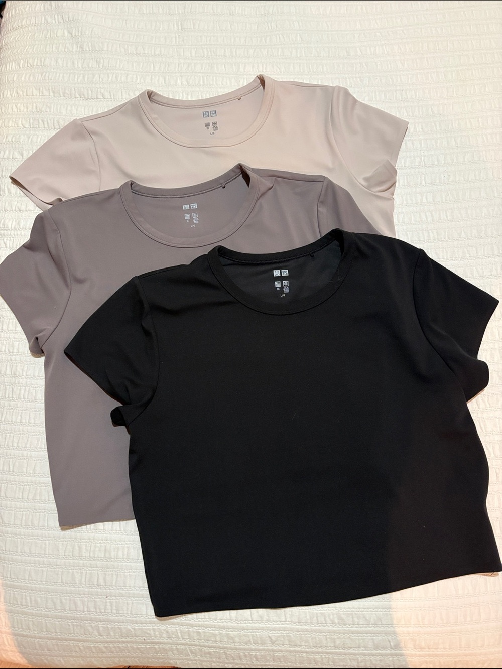 Uniqlo Airsm Crop Tee Trio